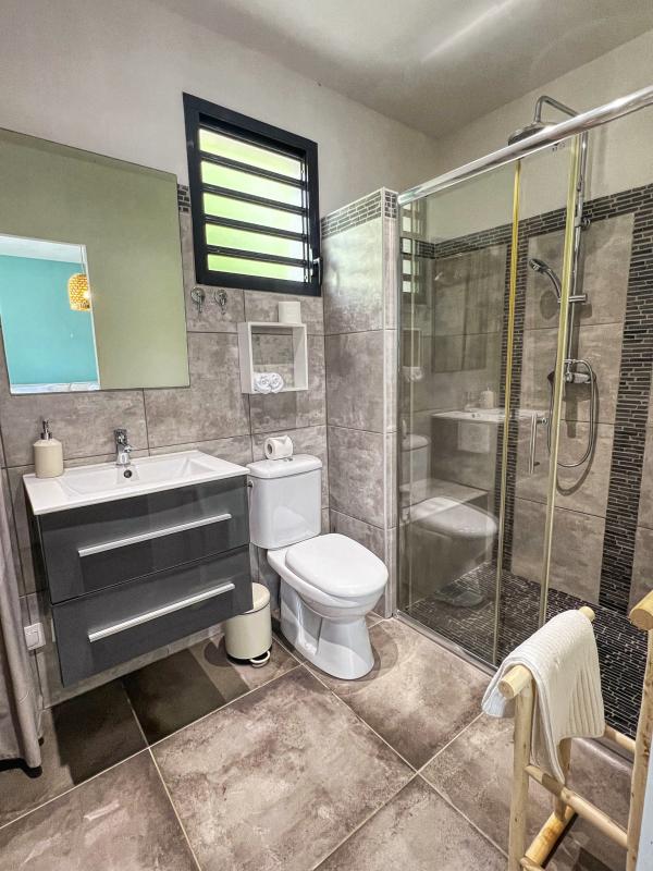 31.Location villa piscine spa Sainte Anne Guadeloupe_Chambre 3